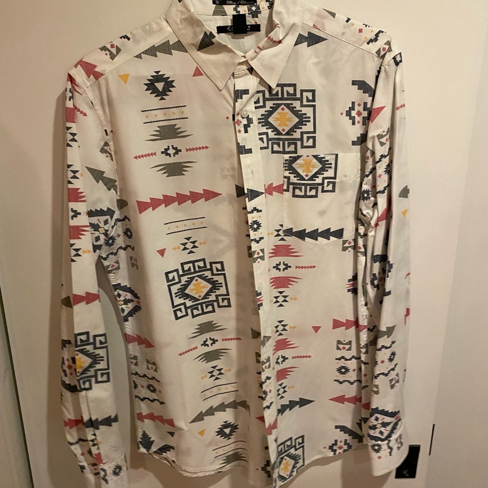 Cool design mens button up shirt size L